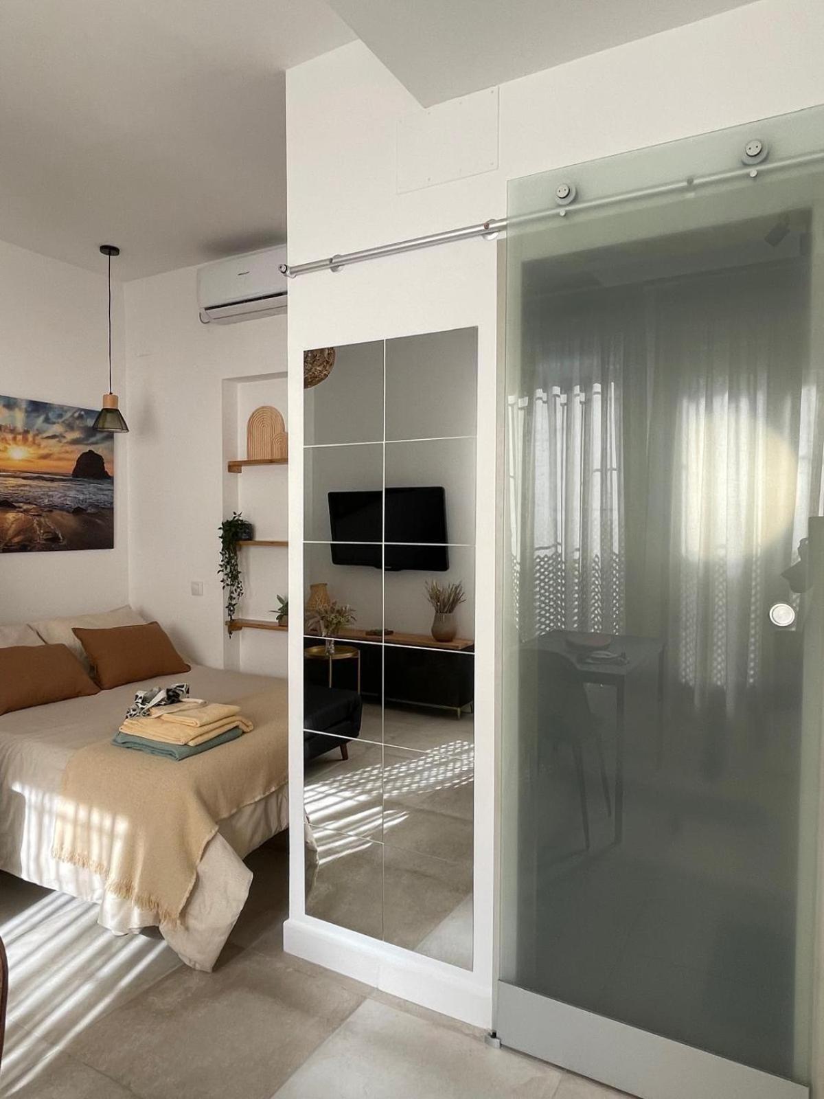 Vivir Arpisama Apartment Seville Exterior photo
